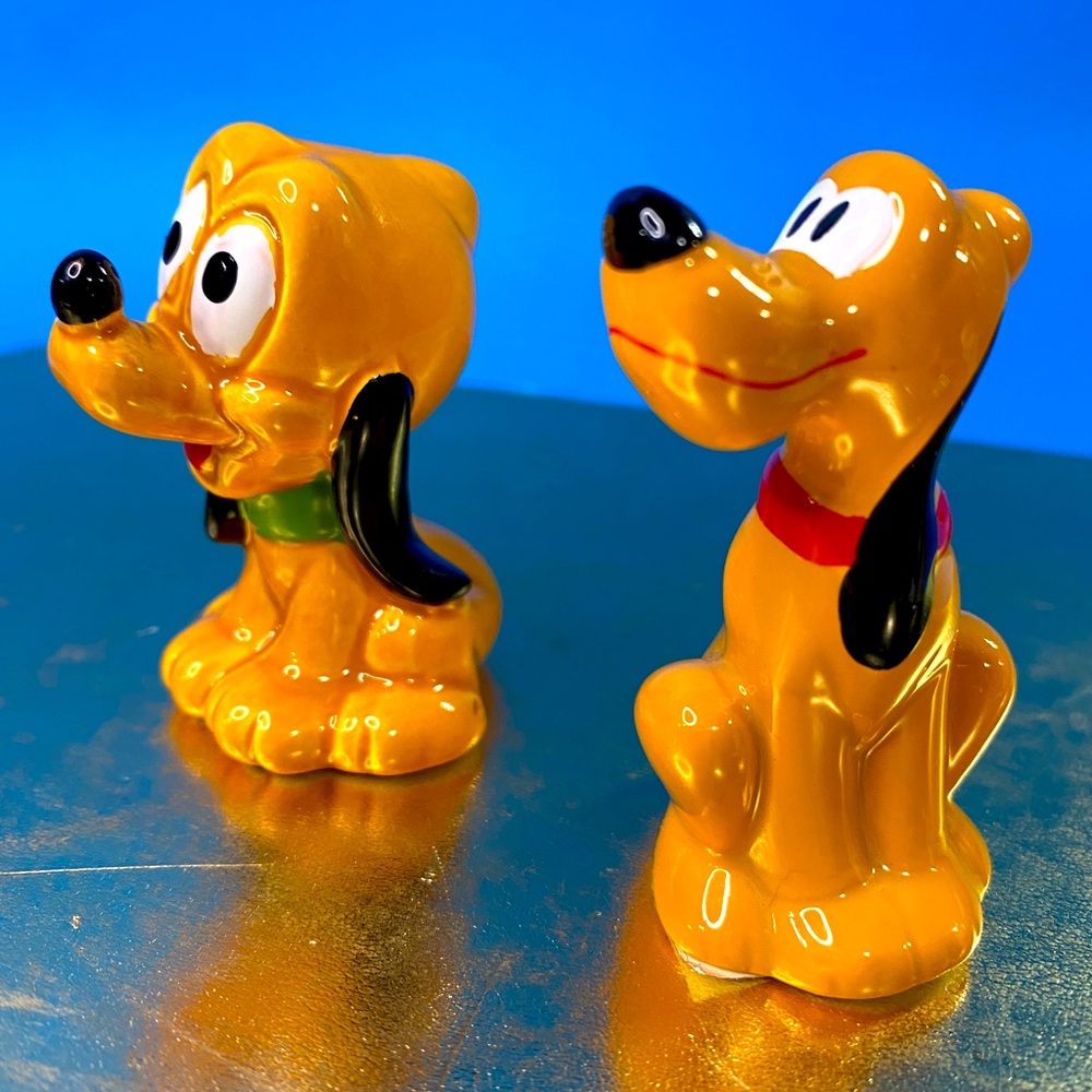 Walt Disney’s Pluto & Baby Pluto Hand Painted Porcelain Vintage Figurines Japan